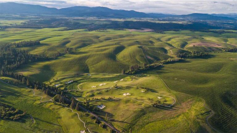 Circling Raven Golf Club Now Open