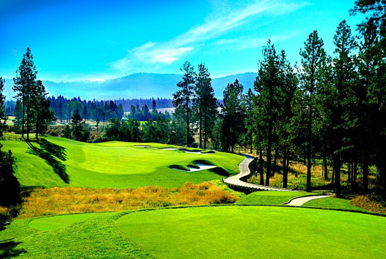Circling Raven Golf Club Opens for Play