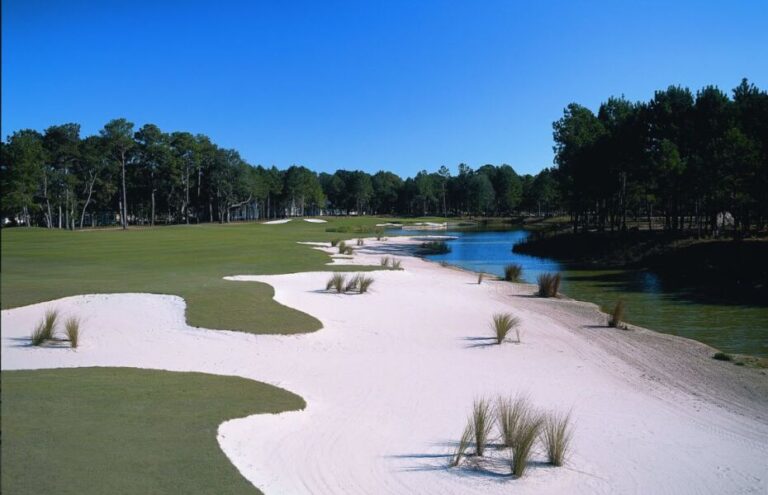 Crescent-Pointe-Golf-Club