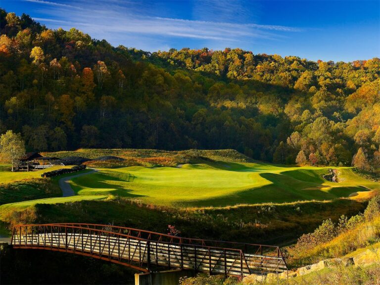 PB_Dye_Golf_Club